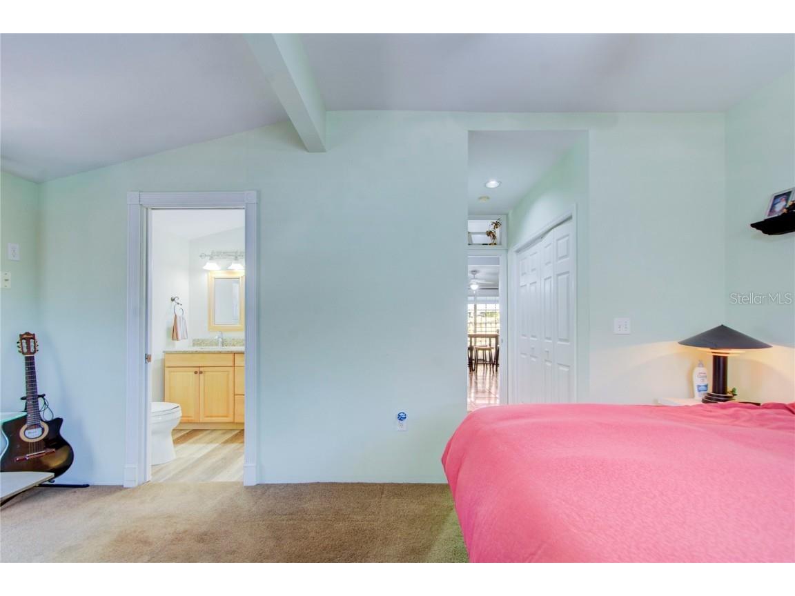 921 24th Avenue N Saint Petersburg FL 33704 TB8368533 image22