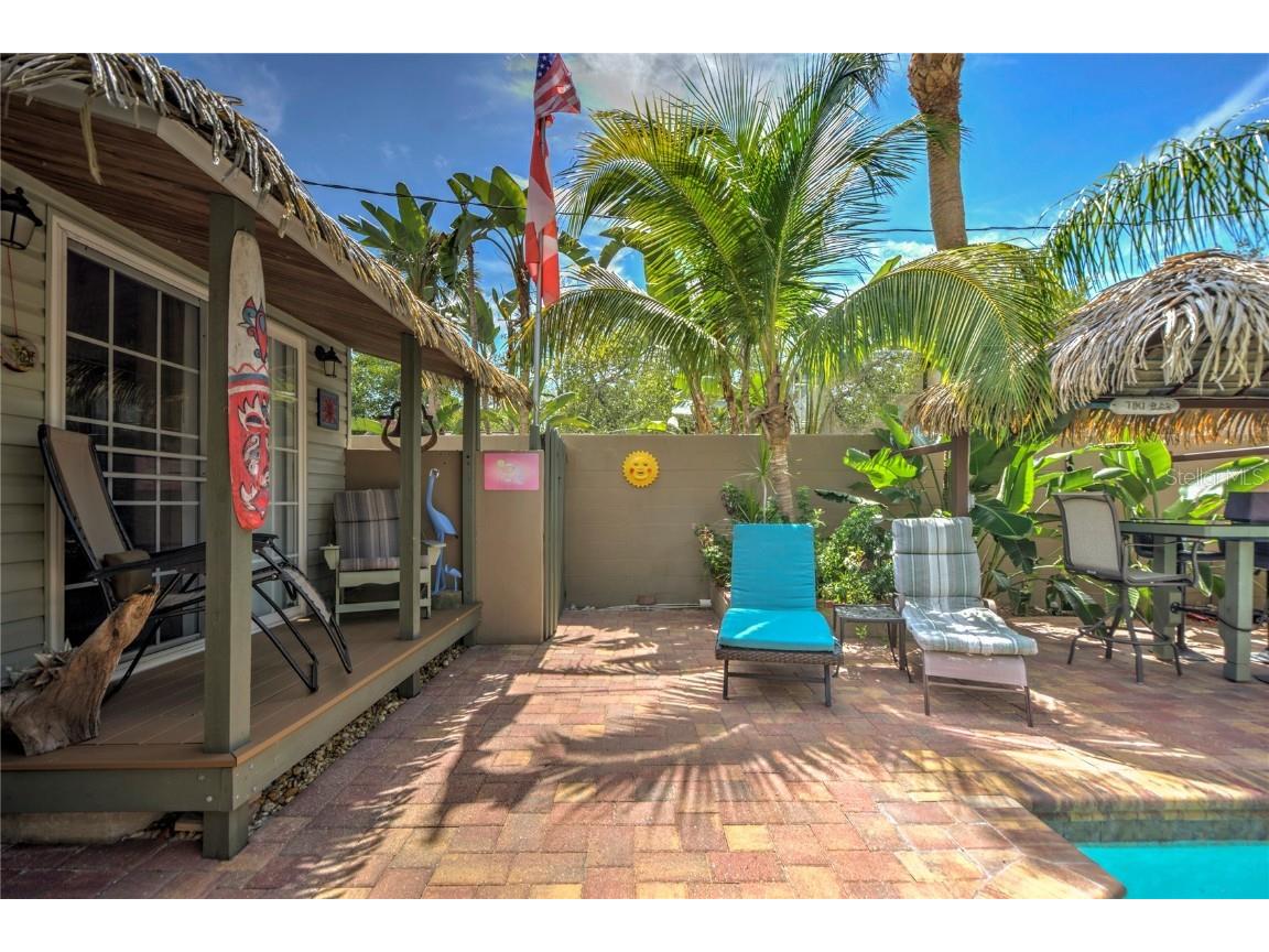 921 24th Avenue N Saint Petersburg FL 33704 TB8368533 image43