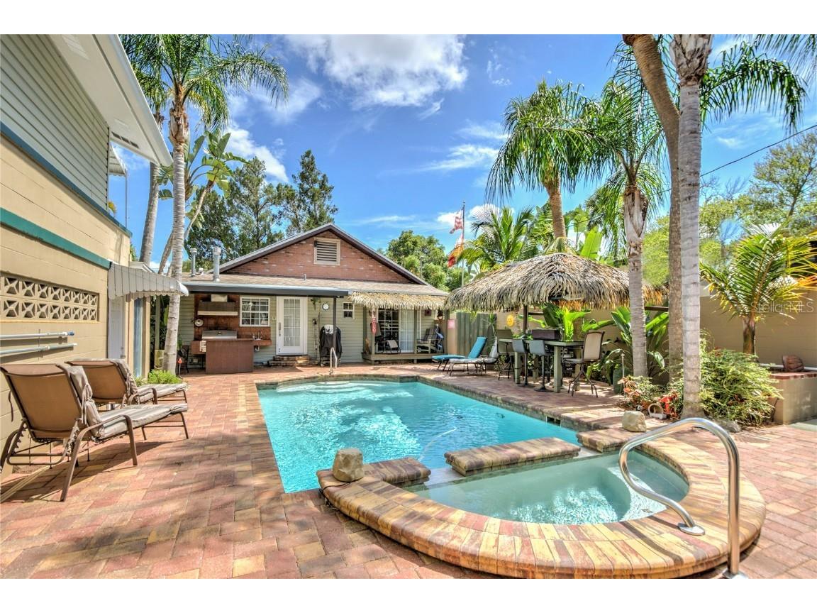 921 24th Avenue N Saint Petersburg FL 33704 TB8368533 image48