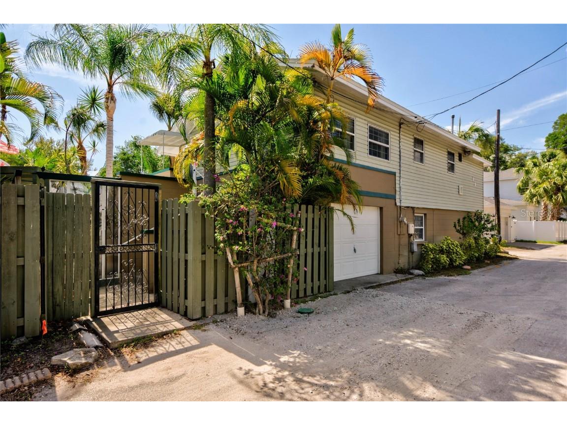 921 24th Avenue N Saint Petersburg FL 33704 TB8368533 image5