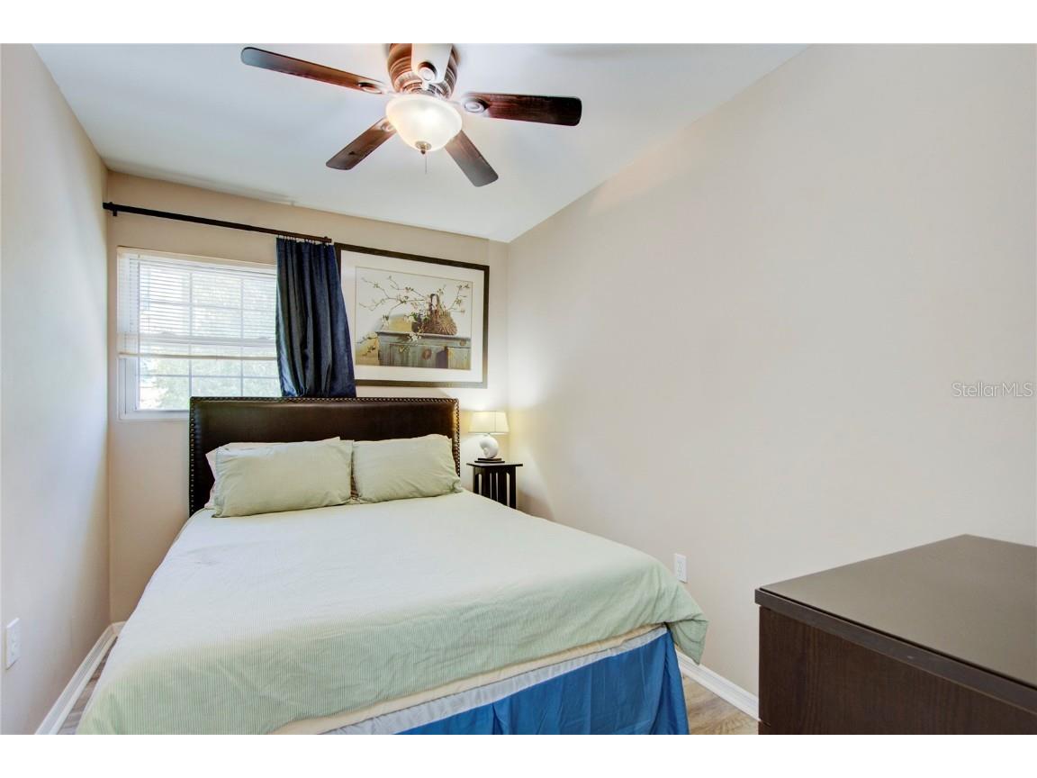 921 24th Avenue N Saint Petersburg FL 33704 TB8368533 image63