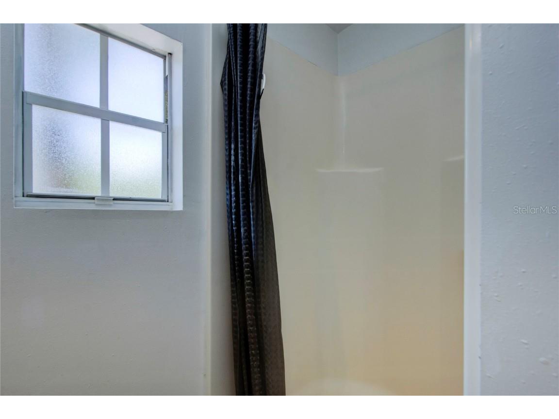 921 24th Avenue N Saint Petersburg FL 33704 TB8368533 image65