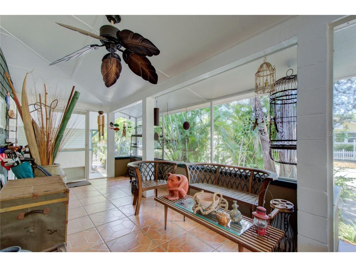 921 24th Avenue N Saint Petersburg FL 33704 TB8368533 image8