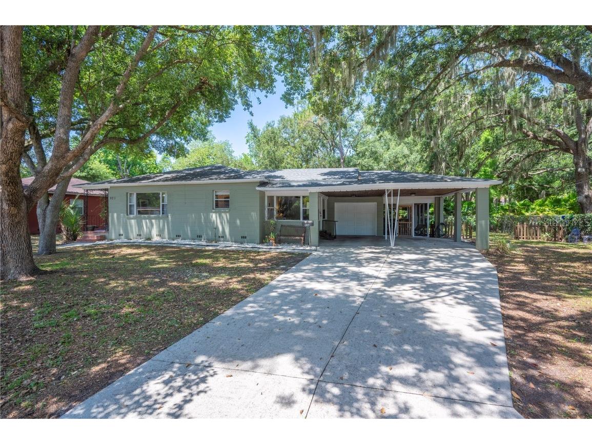 921 Avon Avenue Lakeland FL 33801 L4952887 image1