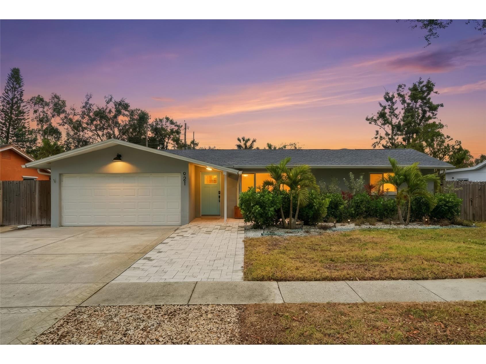 921 Deville Drive E Largo FL 33771 TB8465311 image1