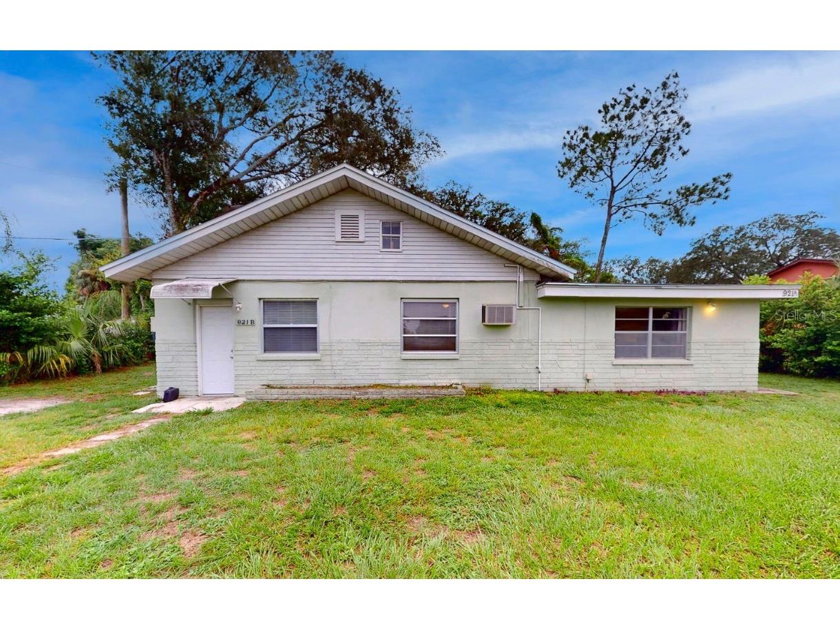 921 E 121st Avenue #A & B Tampa FL 33612 U8250252 image1