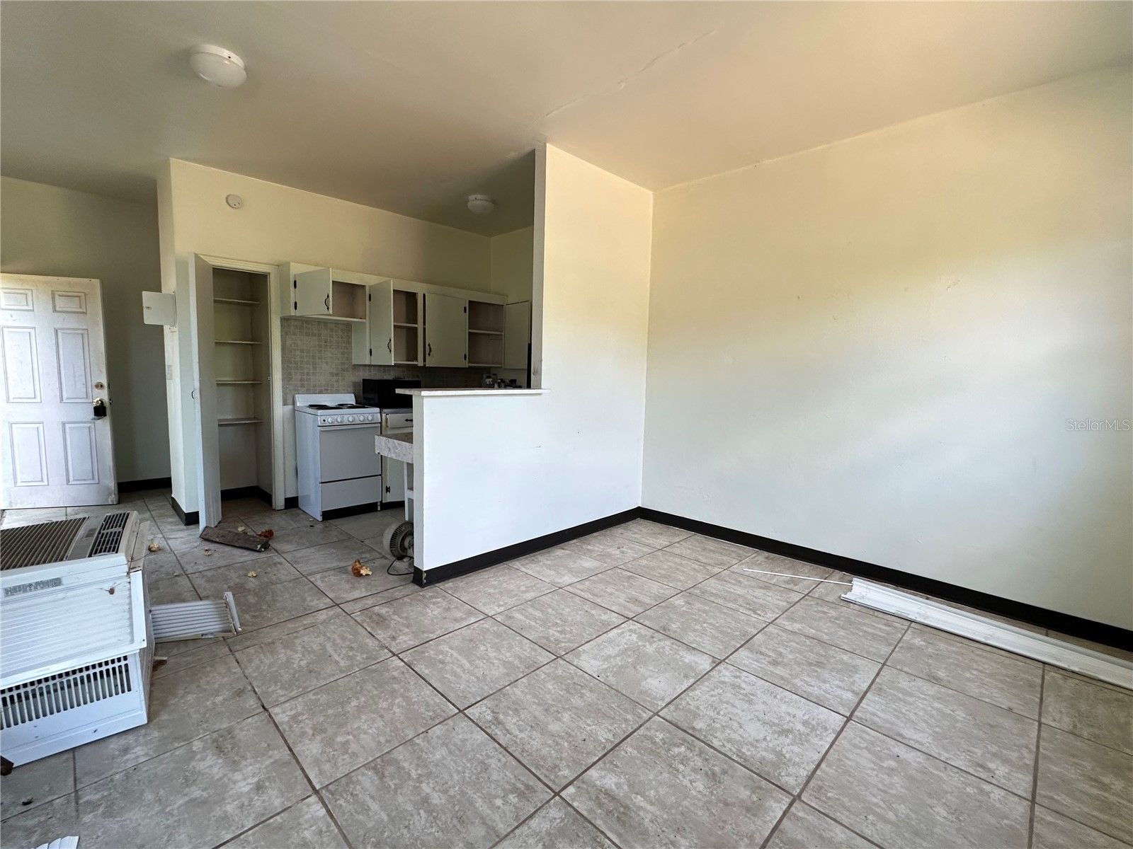 921 E 121st Avenue Tampa FL 33612 TB8505448 image22