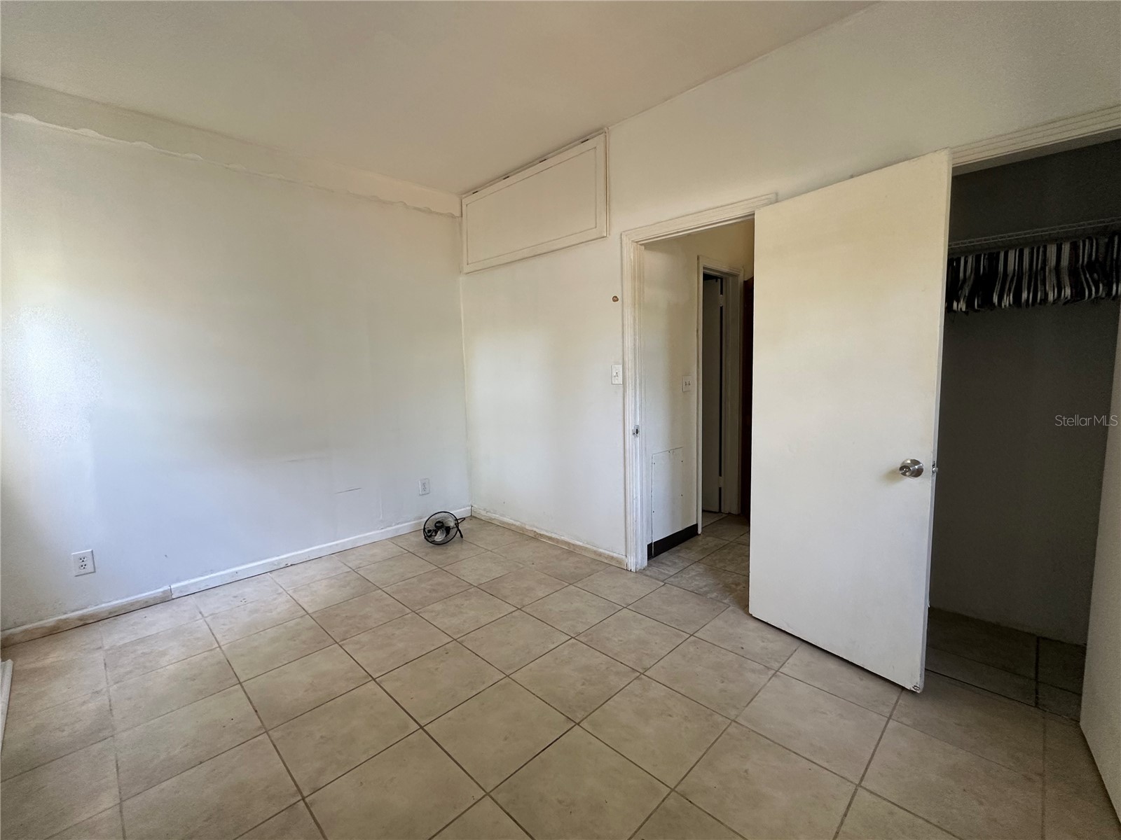 921 E 121st Avenue Tampa FL 33612 TB8505448 image30