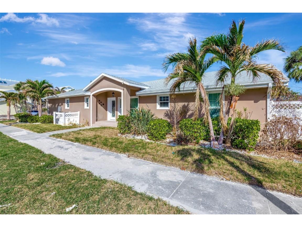 921 Eldorado Avenue Clearwater Beach FL 33767 TB8322865 image1