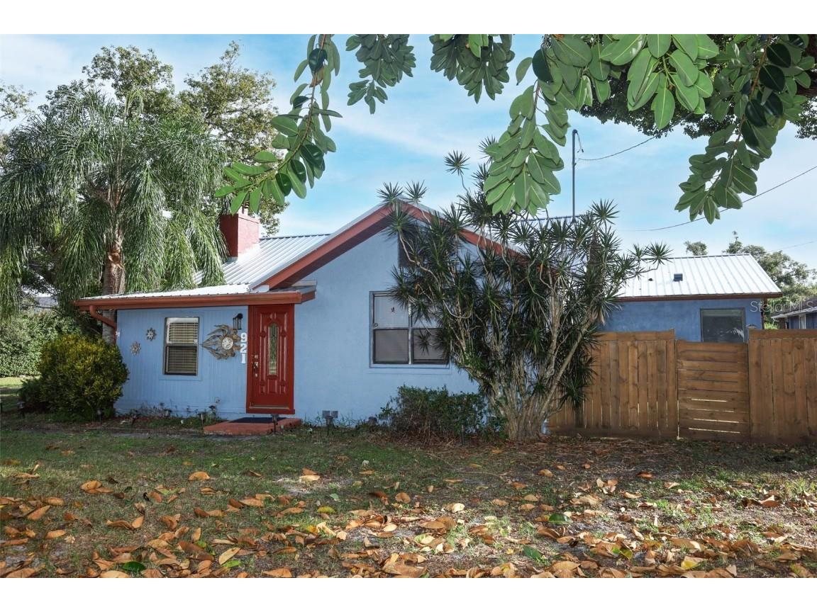 921 Eldridge Street Orlando FL 32803 O6366278 image2