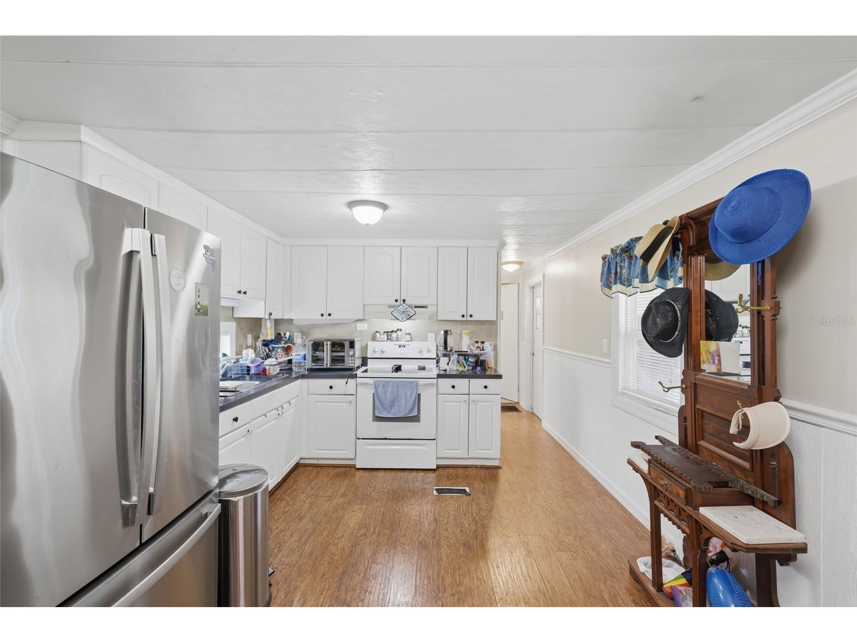 921 Faith Circle E #6 Bradenton FL 34212 A4695398 image3