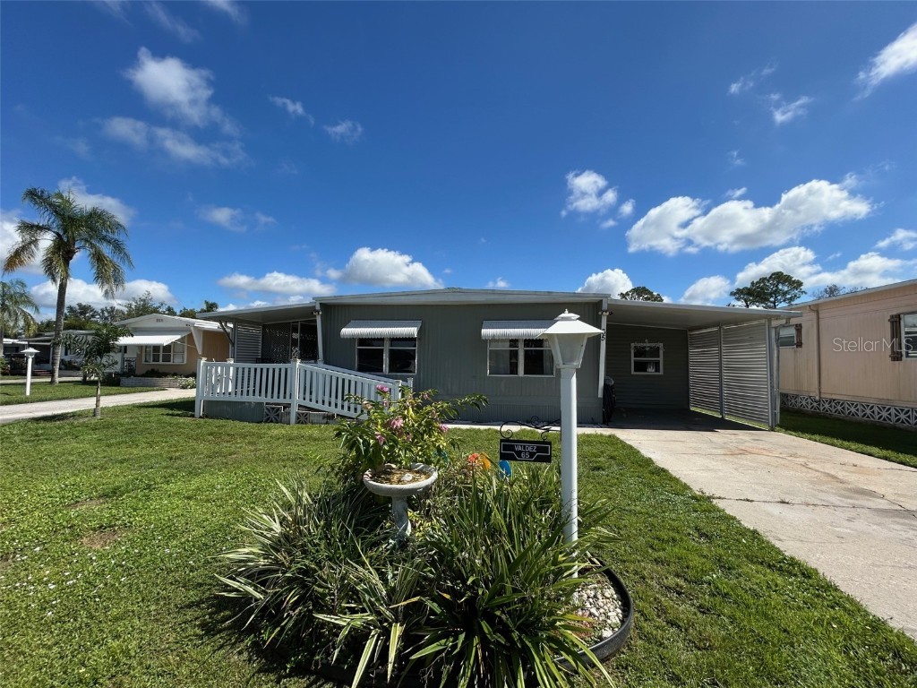 921 Faith Circle E #65 Bradenton FL 34212 A4666879 image1