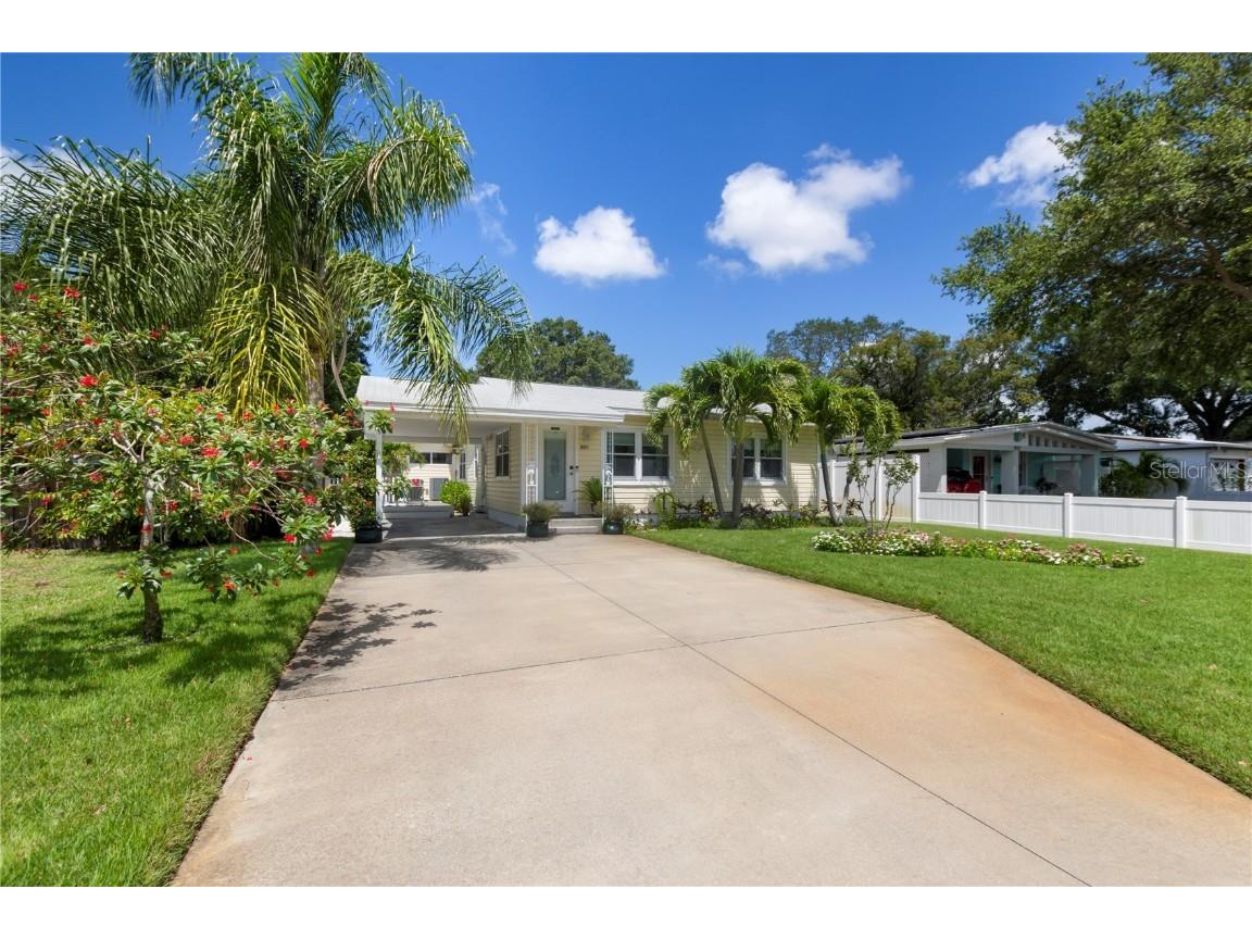 921 Freemont Street S Gulfport FL 33707 U8199674 image1