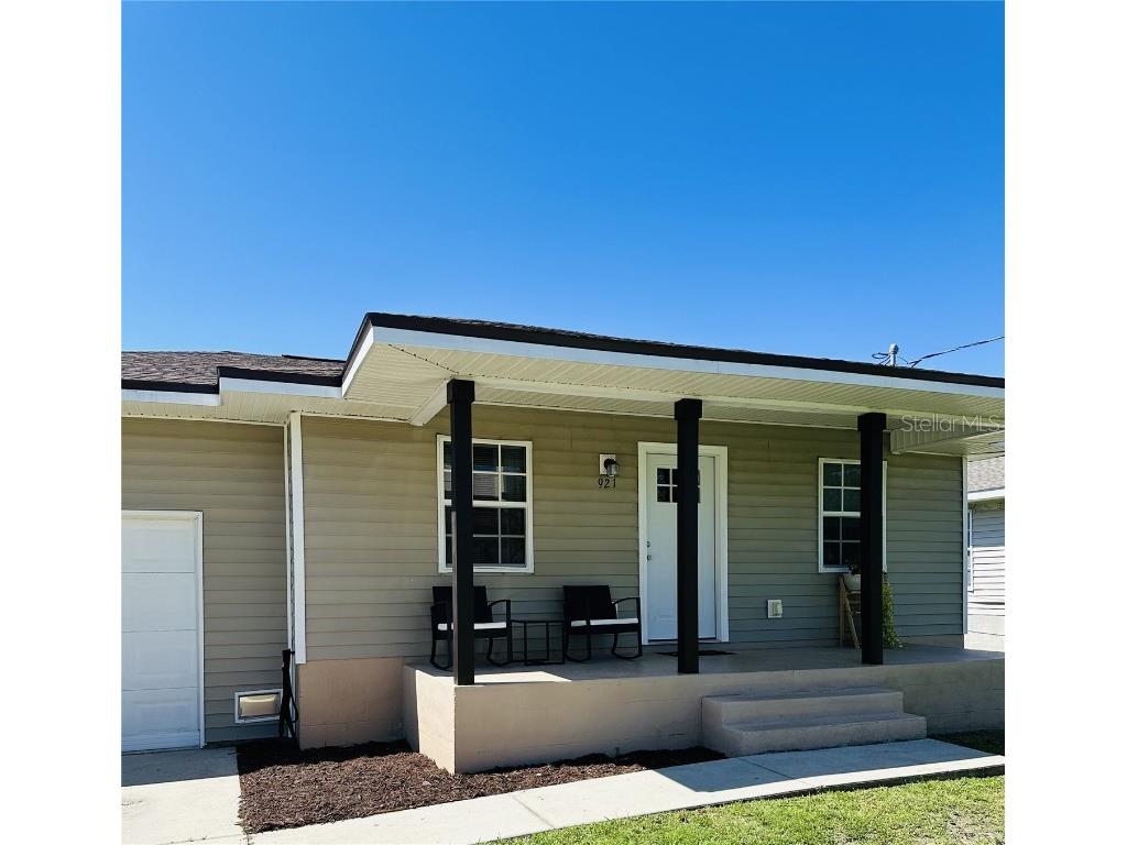 921 Henry Street Punta Gorda FL 33950 C7513751 image2