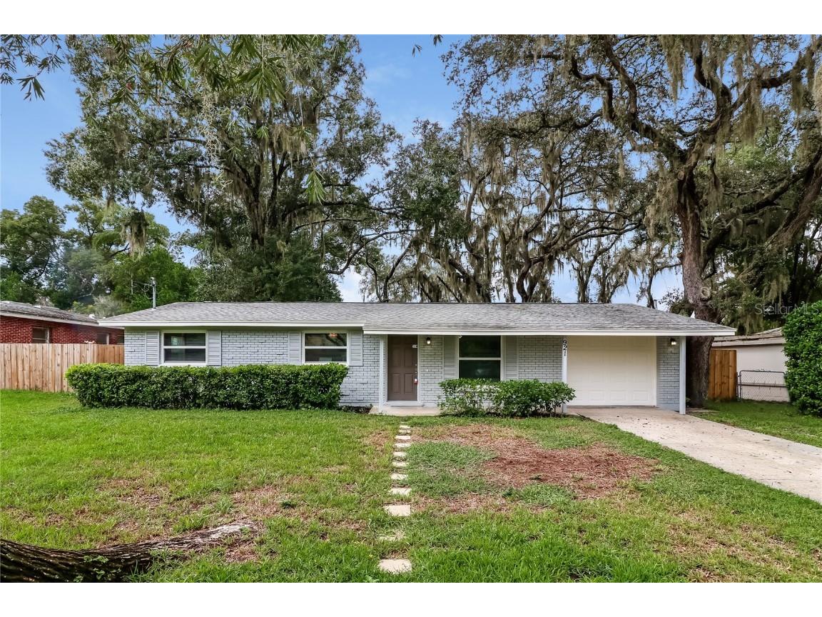 921 Hillside Drive Lutz FL 33549 O6368090 image1