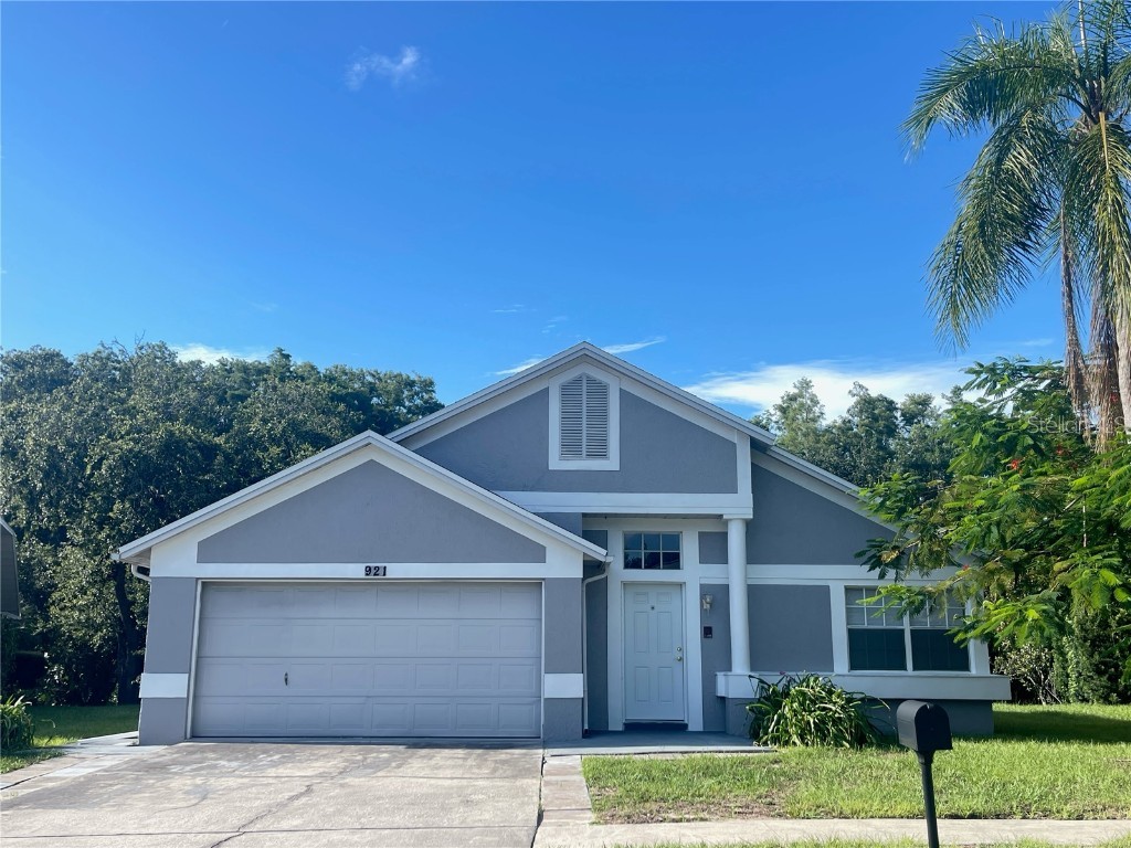 921 Linn Harbor Court Tarpon Springs FL 34689 TB8395703 image1