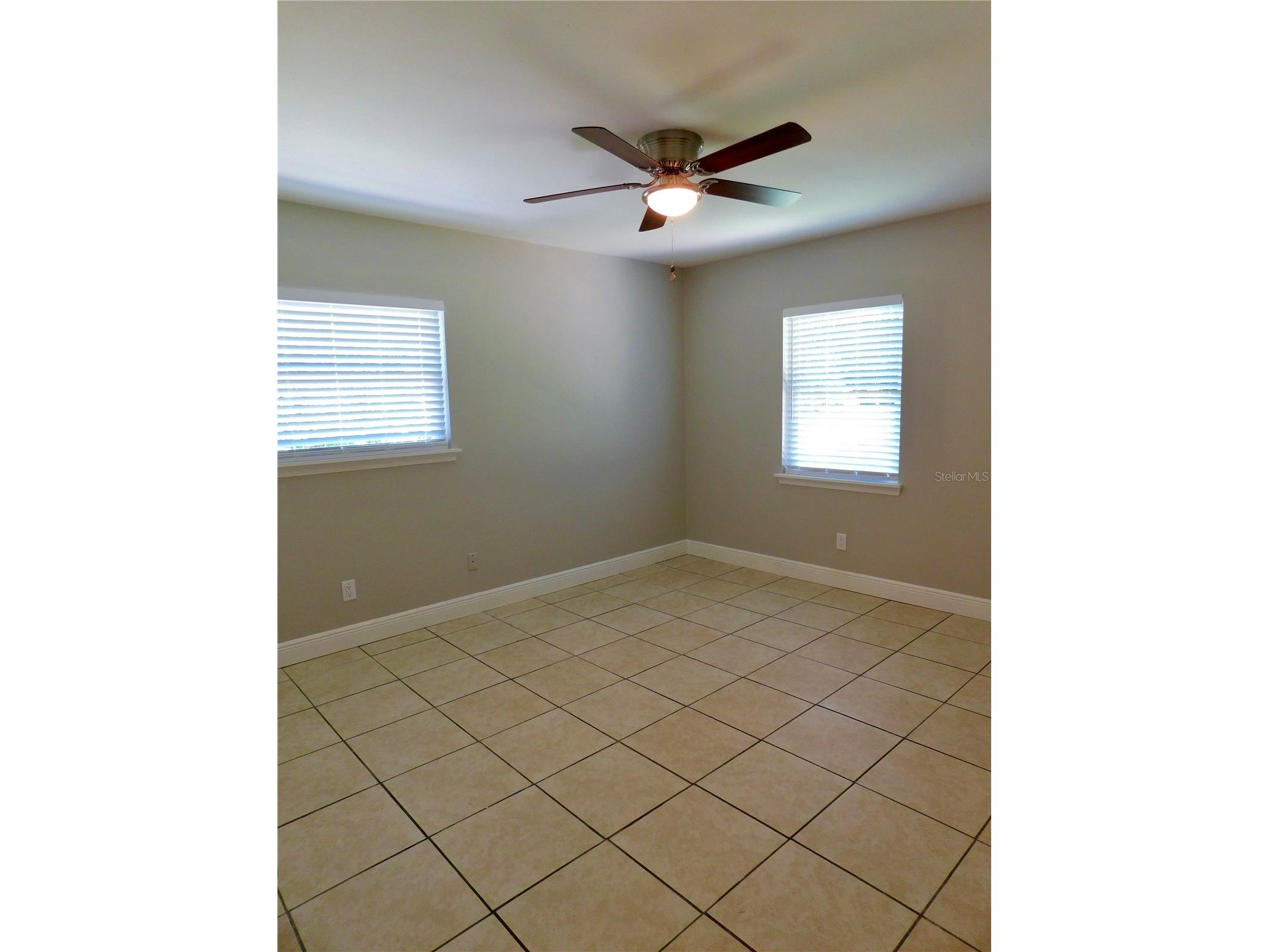 921 NE 13th Avenue Ocala FL 34470 OM724412 image25