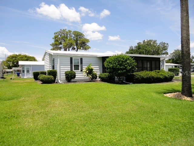 921 Patriot Place Tavares FL 32778 - LAKE HARRIS CHAIN OF LAKES G5081879 image1