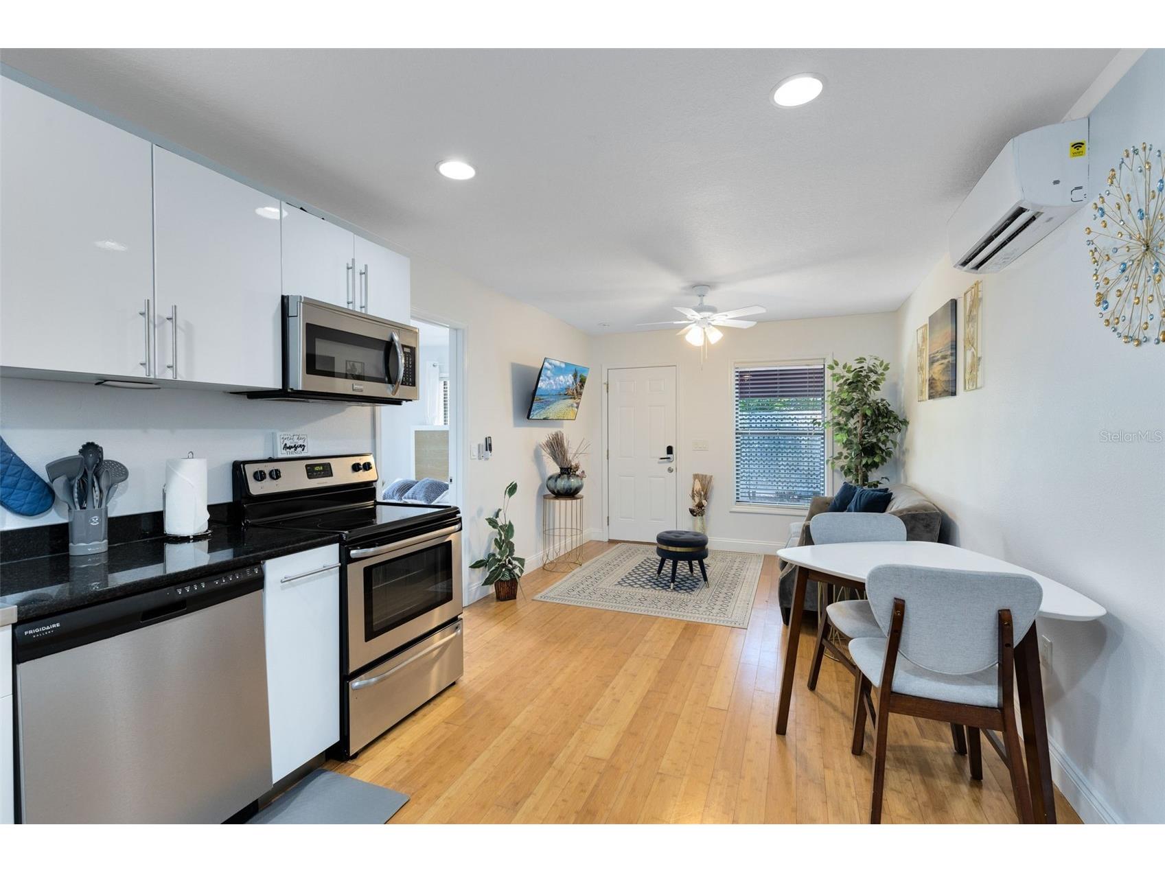 921 Pine Grove Avenue Orlando FL 32803 O6388582 image15