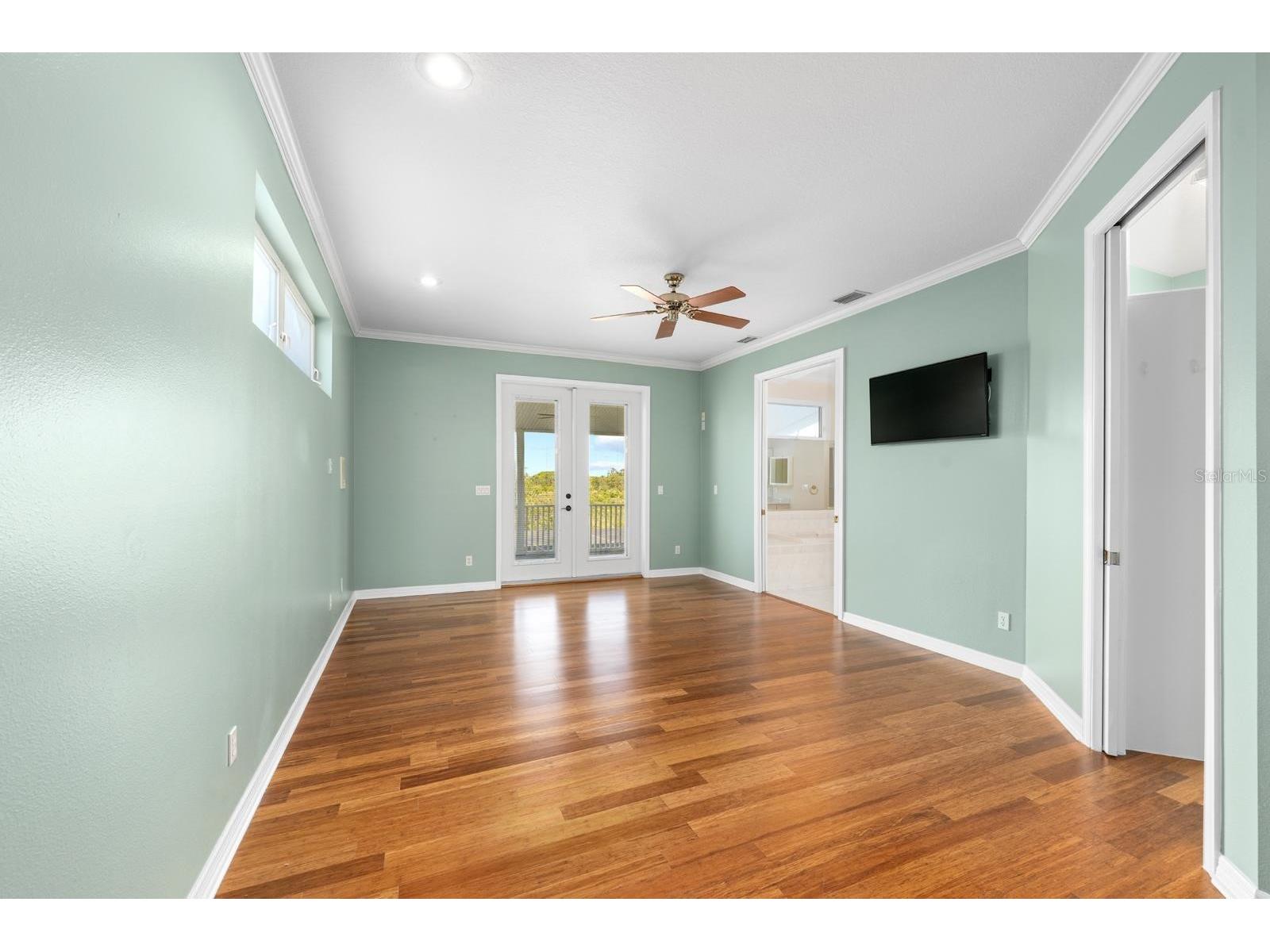 921 Point Seaside Drive Crystal Beach FL 34681 TB8513317 image17