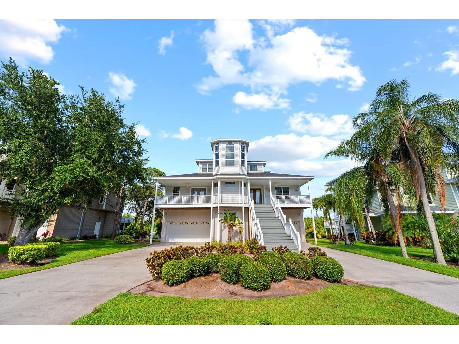 921 Point Seaside Drive Crystal Beach FL 34681 TB8513317 image2