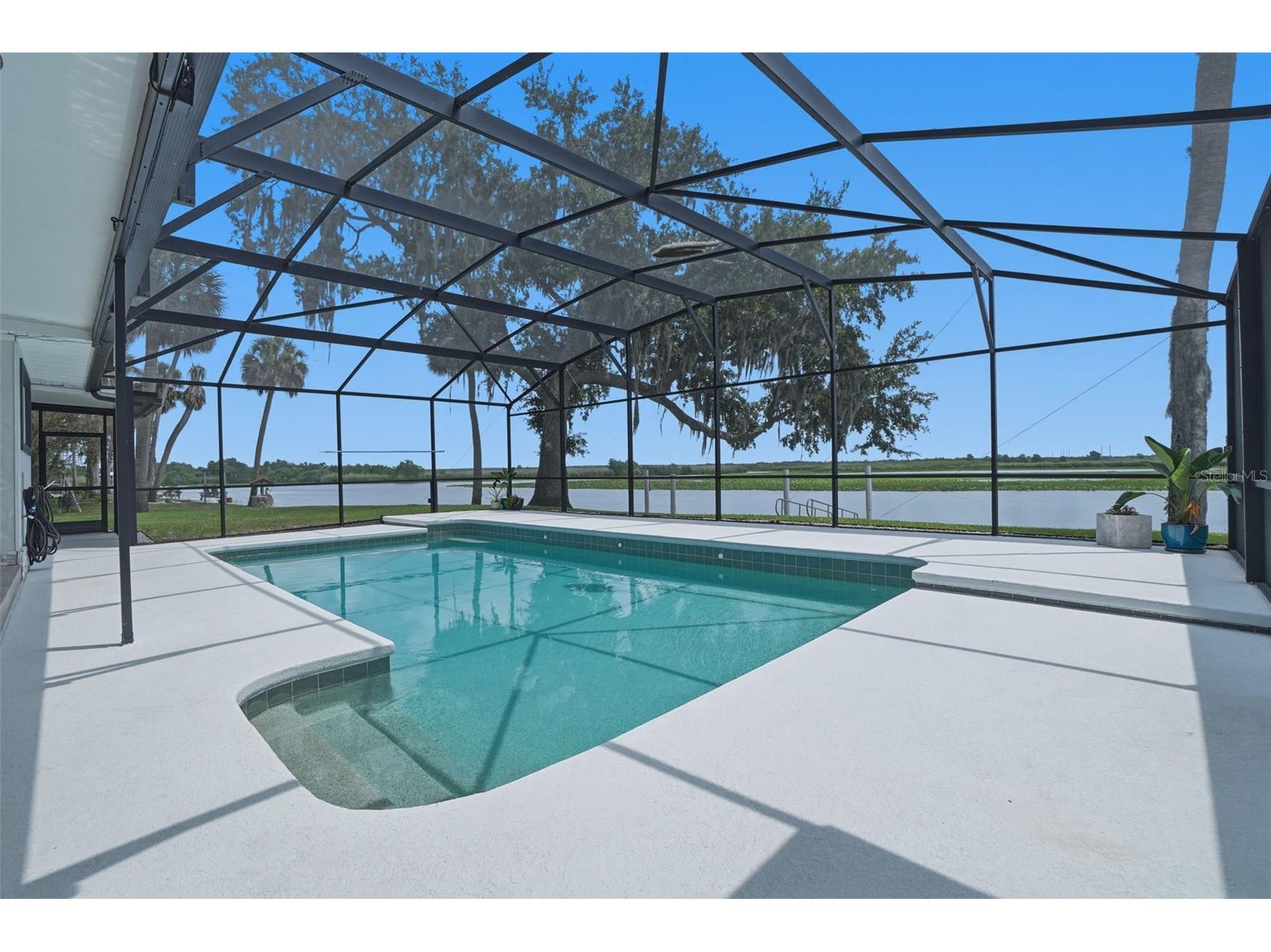 921 Powhatan Drive Sanford FL 32771 - ST. JOHNS RIVER O6410821 image4