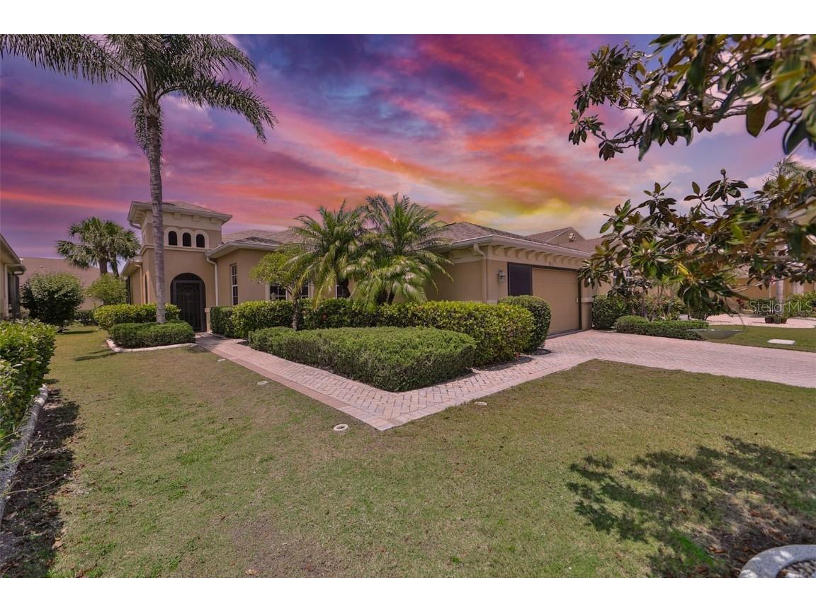 921 Regal Manor Way Sun City Center FL 33573 T3443812 image1