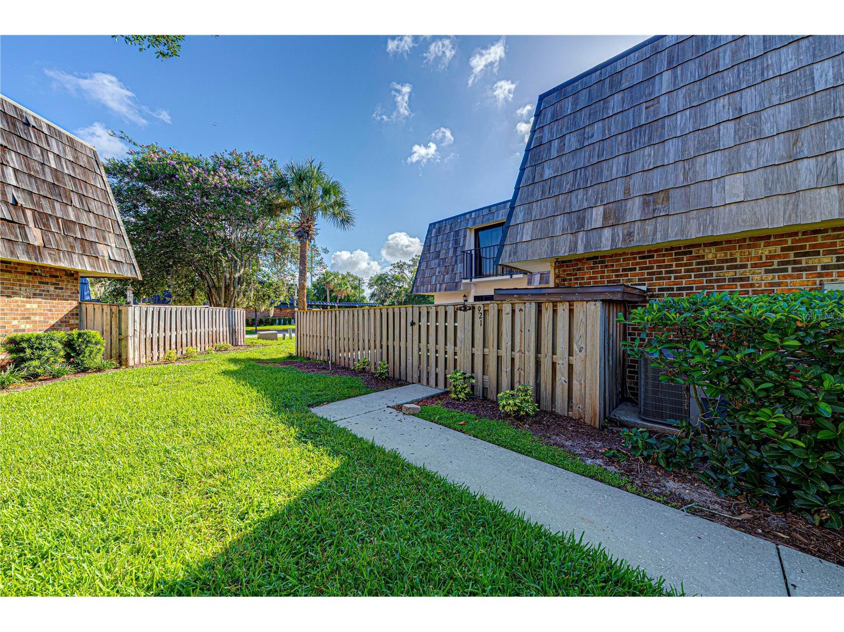 921 Royal Oak Boulevard Leesburg FL 34748 O6422191 image3