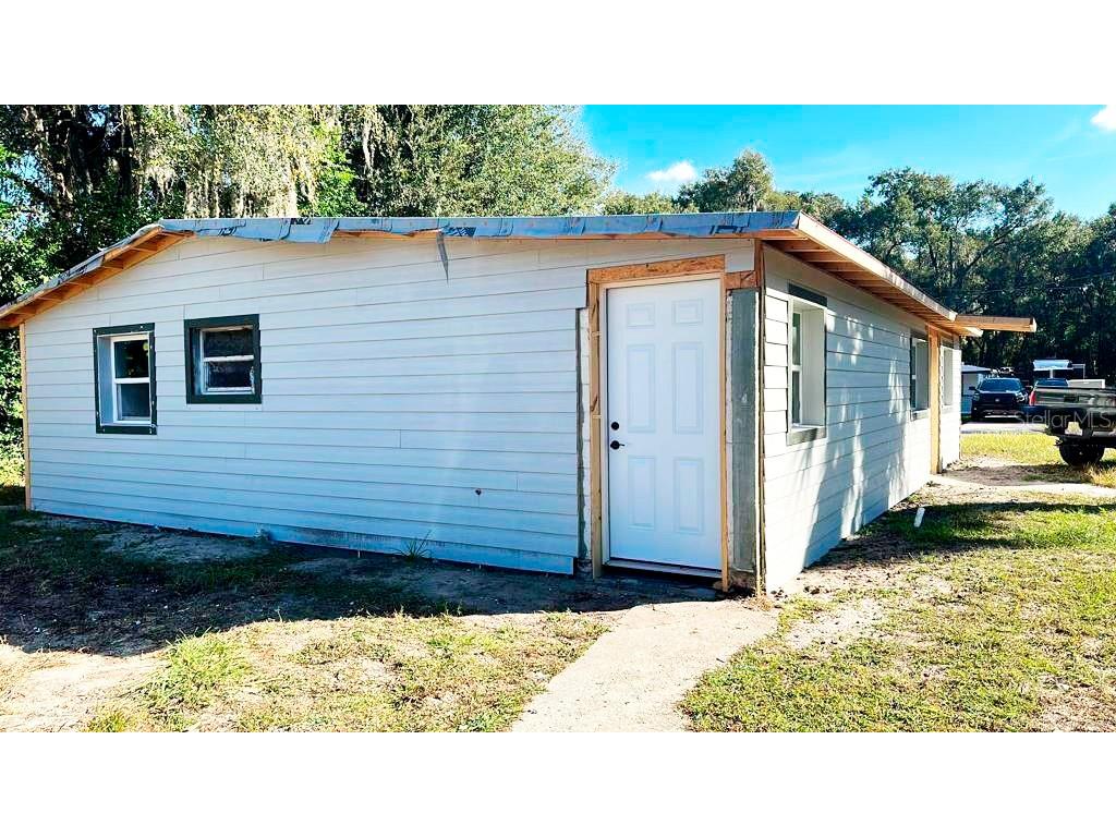 921 S Salisbury Avenue Deland FL 32720 O6327611 image3