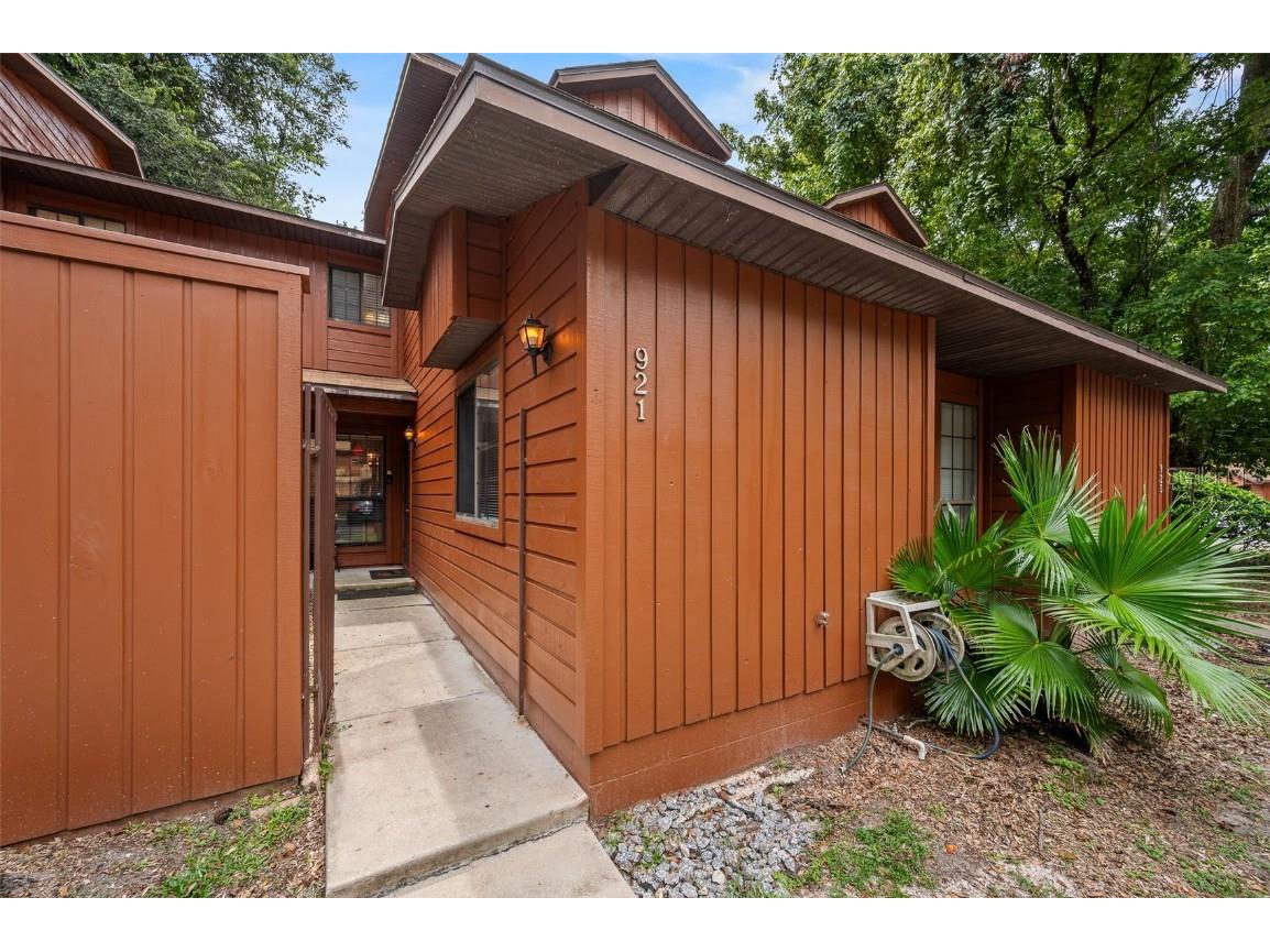 921 SW 57th Drive Gainesville FL 32607 GC533493 image1