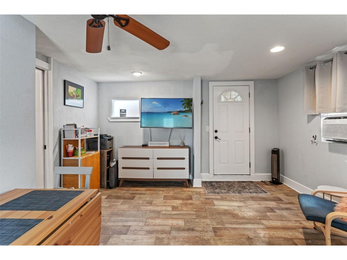 921 W Coral Street Tampa FL 33602 TB8380343 image20