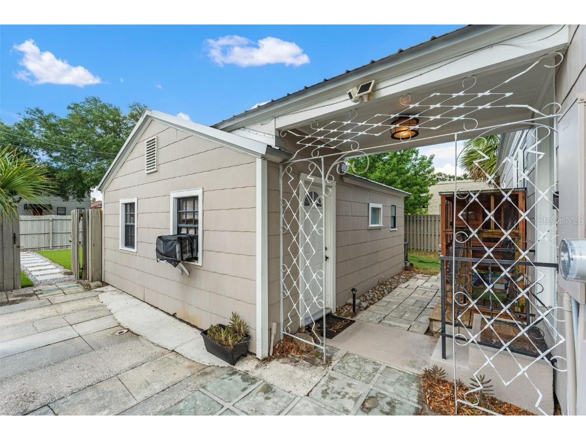 921 W Coral Street Tampa FL 33602 TB8380343 image25