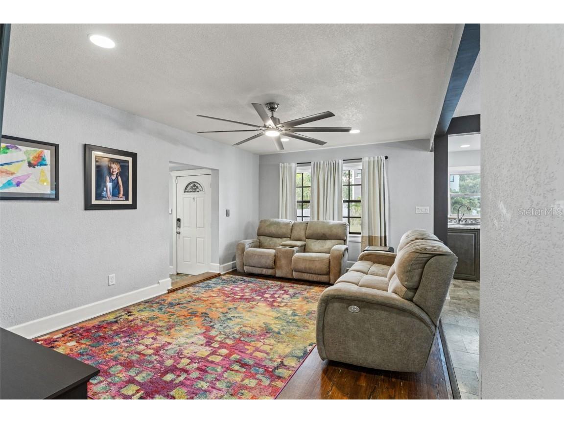 921 W Coral Street Tampa FL 33602 TB8380343 image4