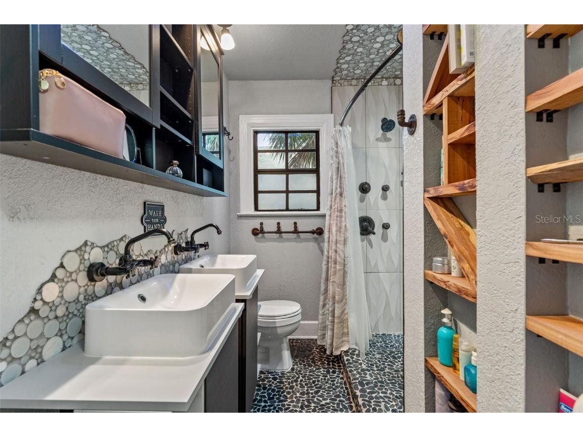 921 W Coral Street Tampa FL 33602 TB8380343 image7