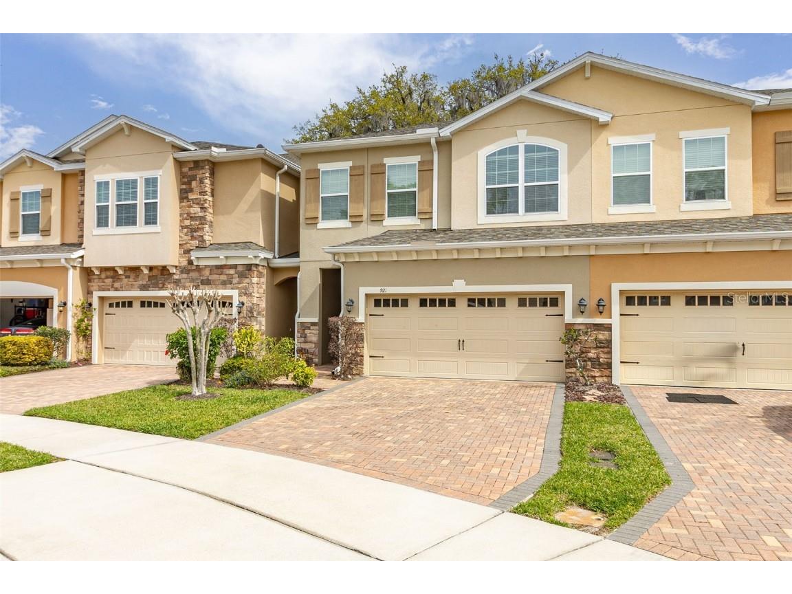 921 Walkers Grove Ln Winter Garden FL 34787 O6183716 image1