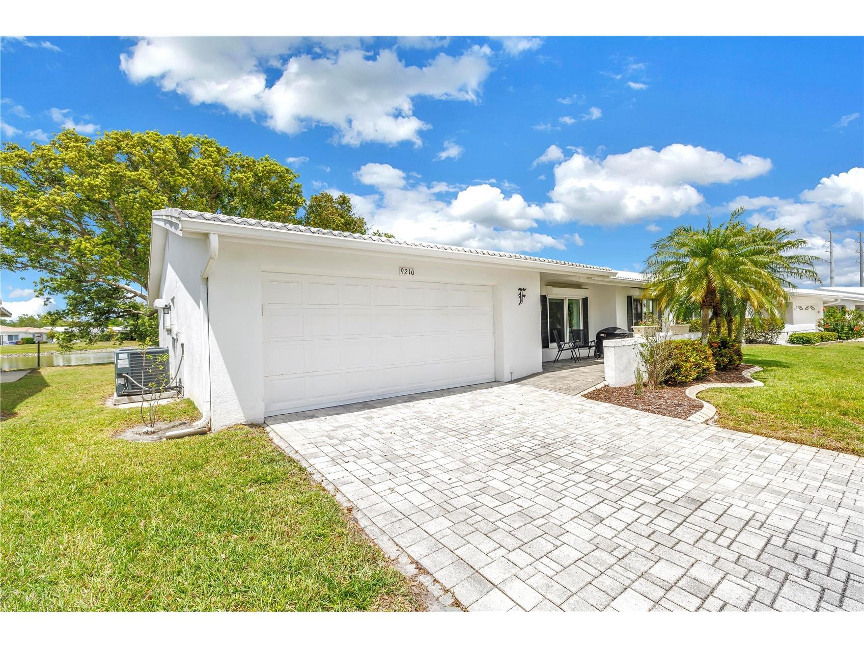 9210 40th Street N Pinellas Park FL 33782 TB8495190 image1