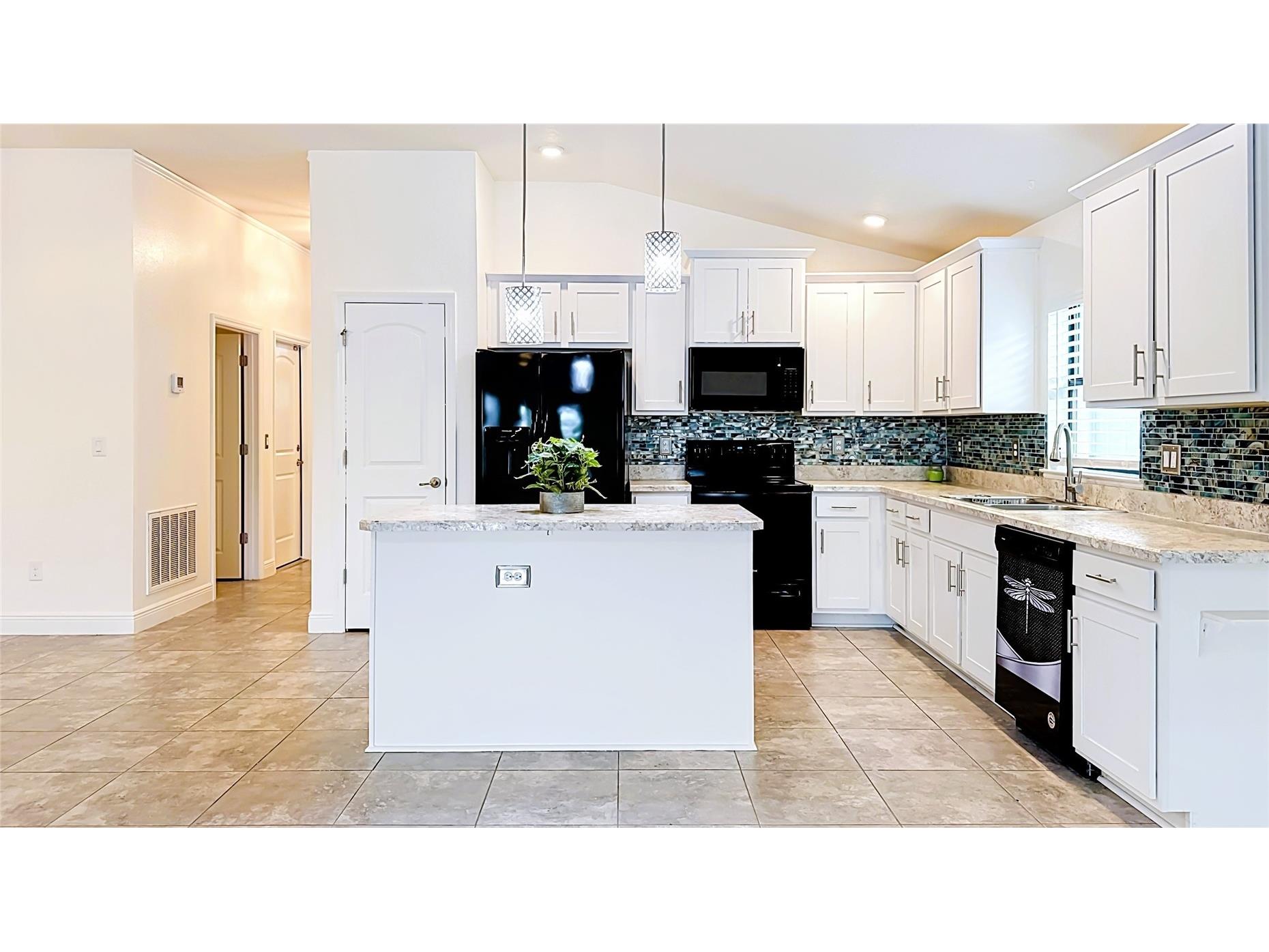 9210 52nd Avenue E Palmetto FL 34221 - LAKE JOYCE TB8517430 image10