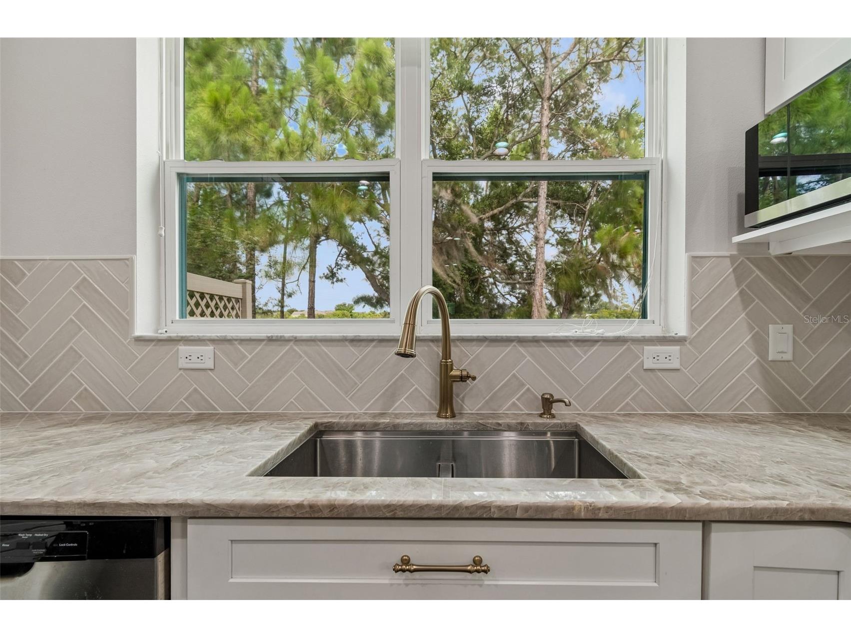 9210 Fox Sparrow Road Tampa FL 33626 TB8515969 image14