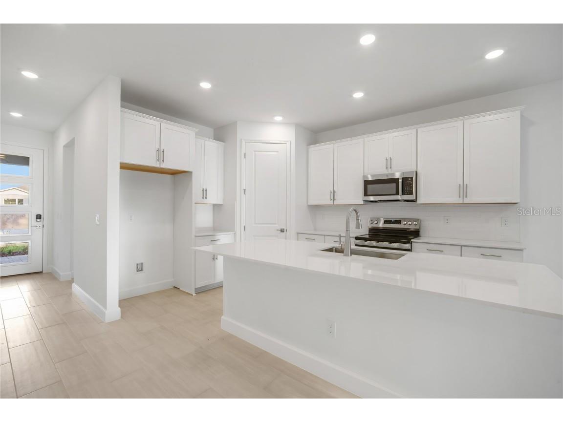 9210 Players Drive Weeki Wachee FL 34613 S5127195 image8