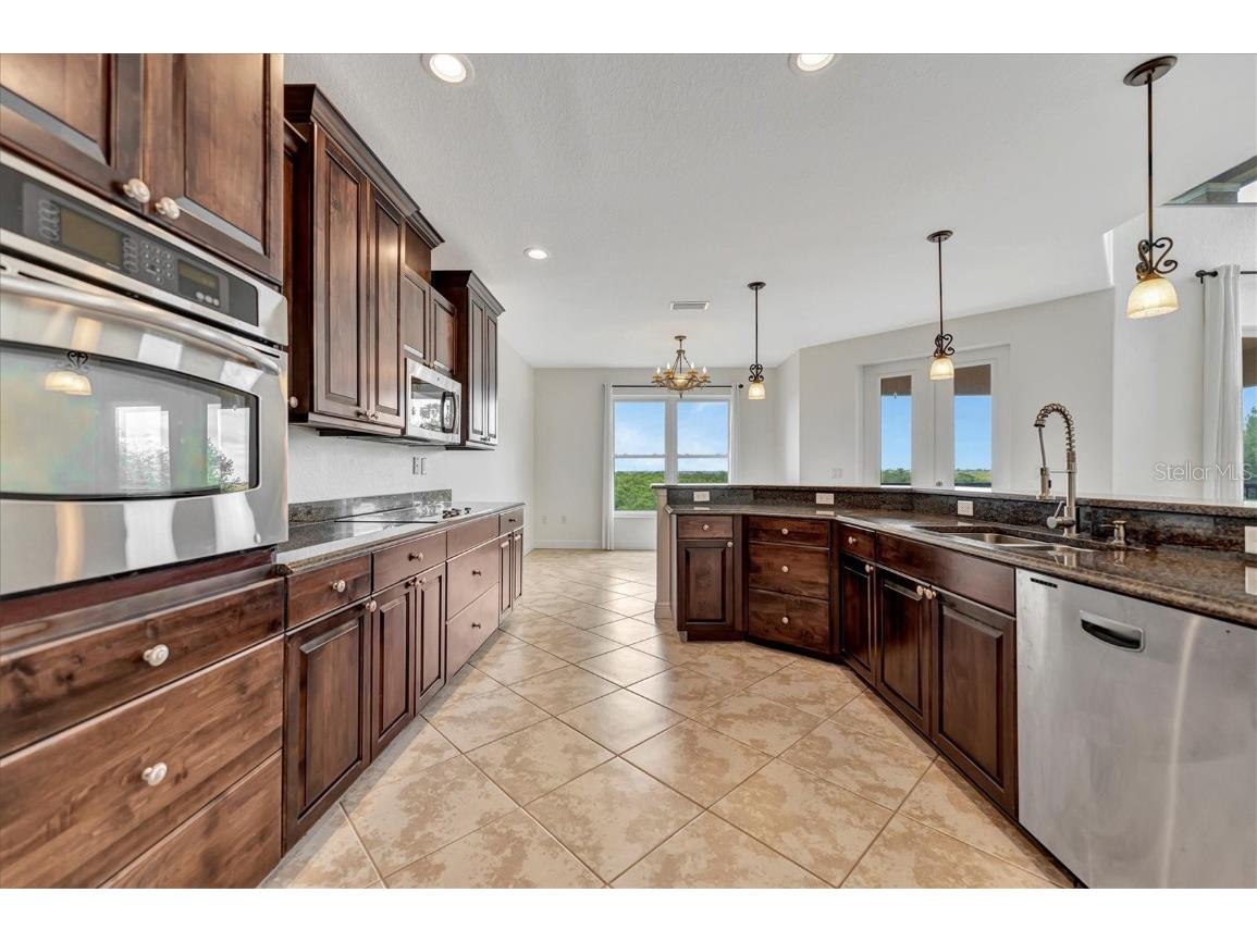 9211 43rd Terrace W Bradenton FL 34209 - PALMA SOLA BAY A4618967 image33