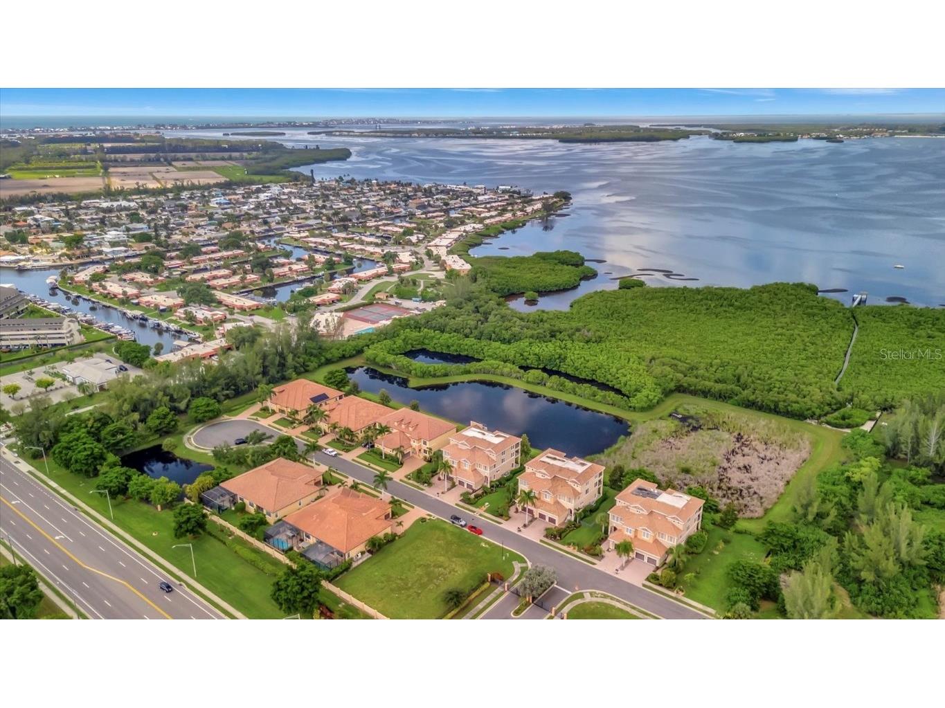 9211 43rd Terrace W Bradenton FL 34209 - PALMA SOLA BAY A4618967 image95