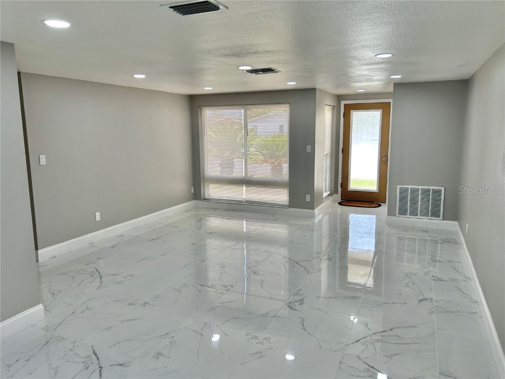 9211 Haverford Lane Port Richey FL 34668 W7877425 image16