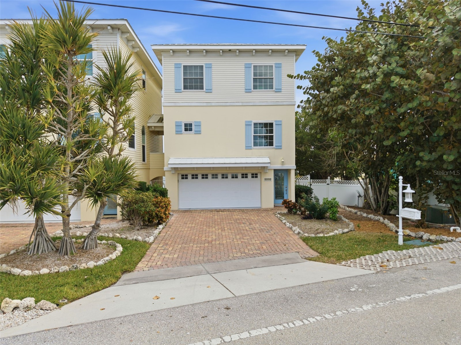 9211 Midnight Pass Road #6 Sarasota FL 34242 - LITTLE SARASOTA BAY A4682065 image1