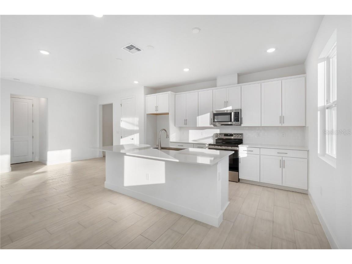 9211 Players Drive Weeki Wachee FL 34613 S5127956 image17