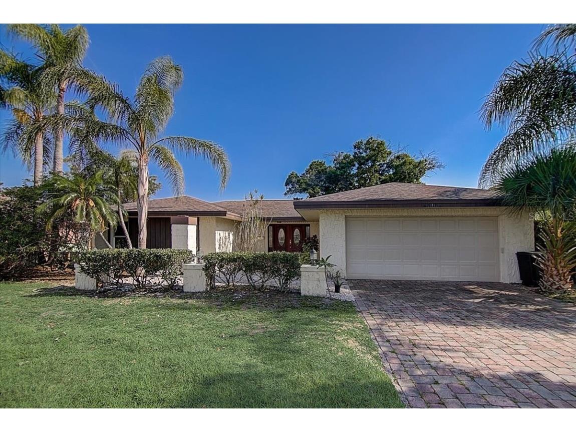 9212 Grand Blanc Drive Seminole FL 33777 U8200446 image1