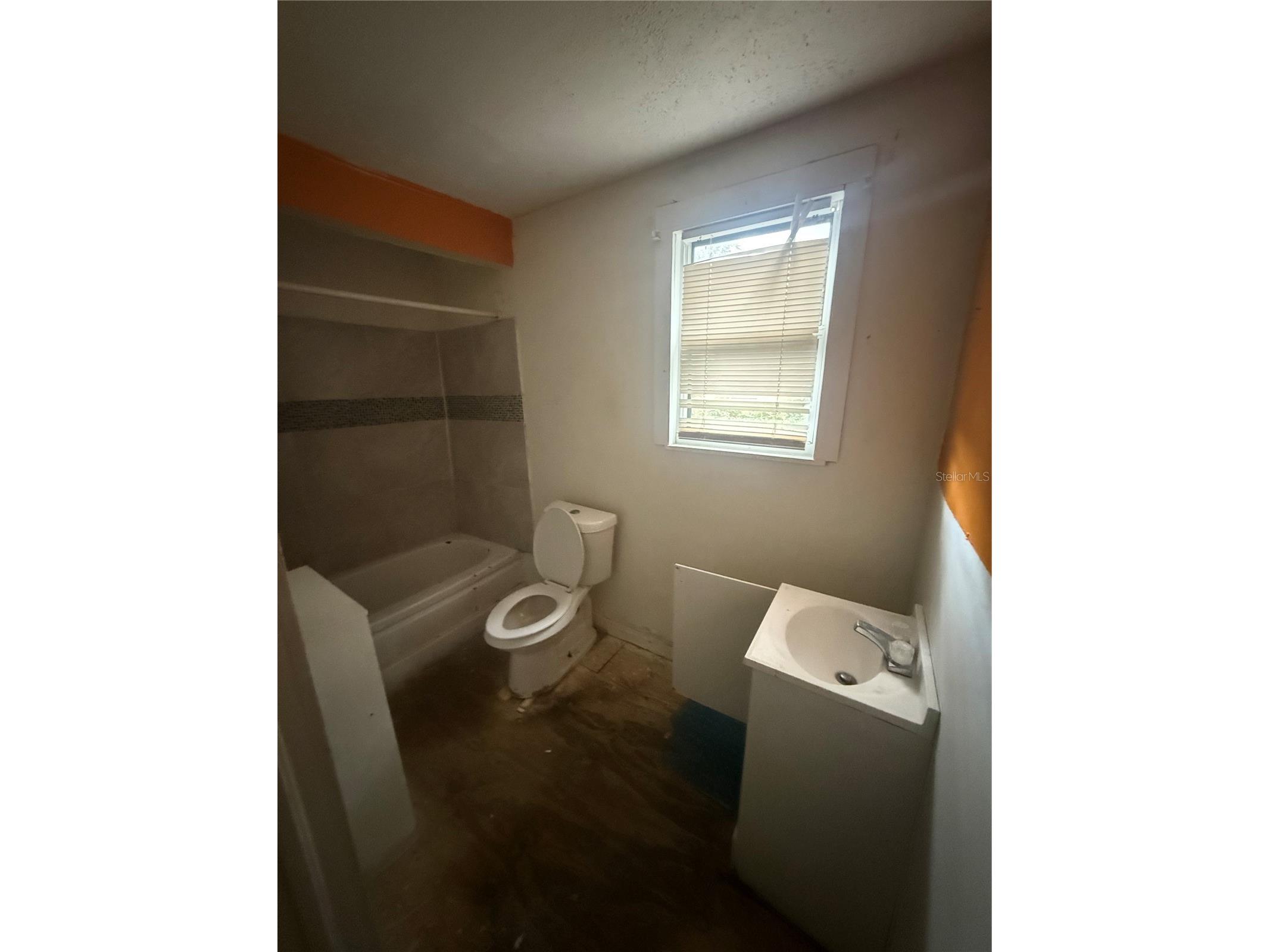 9212 N Brooks Street Tampa FL 33612 TB8495023 image13