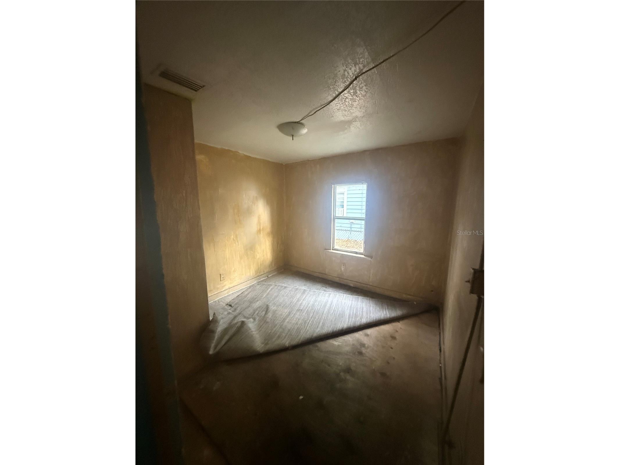 9212 N Brooks Street Tampa FL 33612 TB8495023 image14
