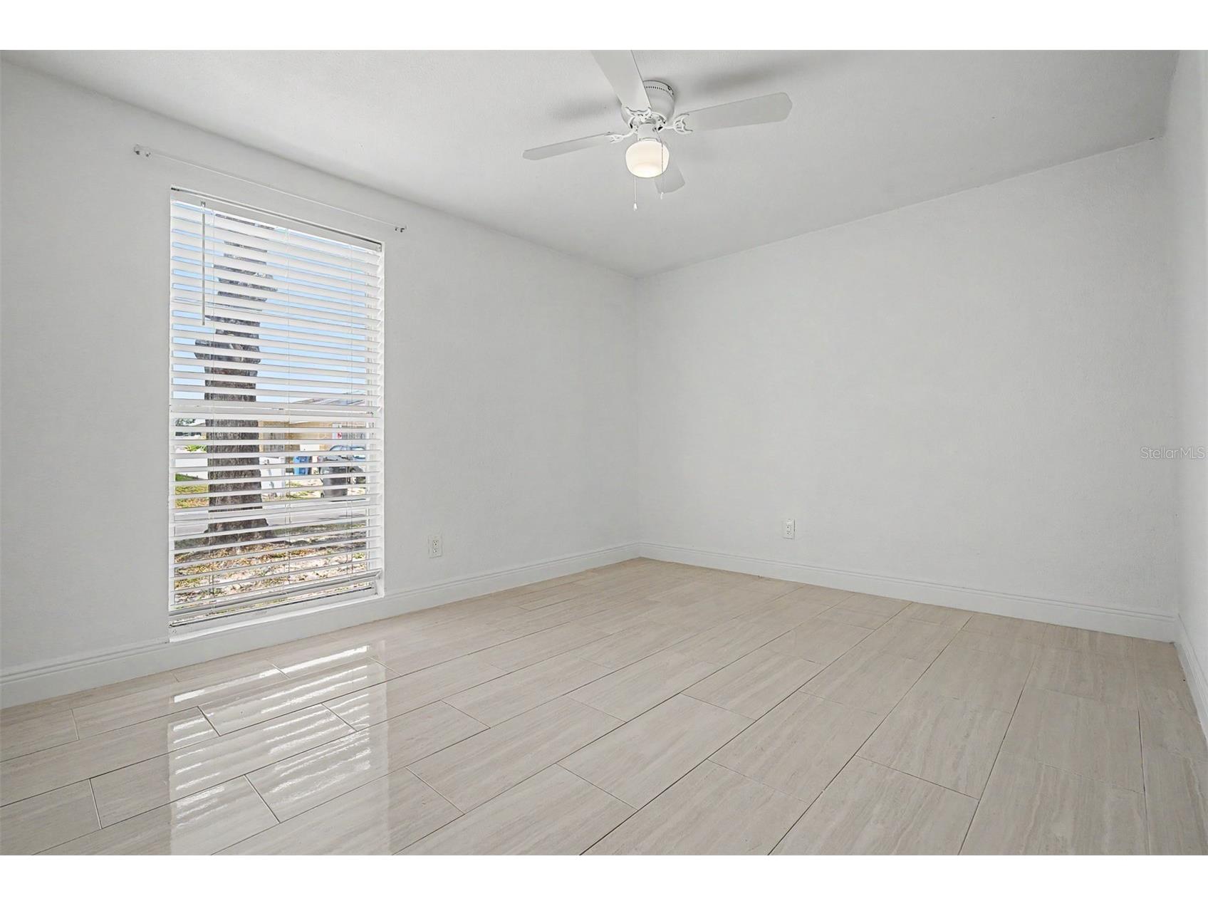 9212 Spy Glass Court Tampa FL 33615 TB8512103 image12