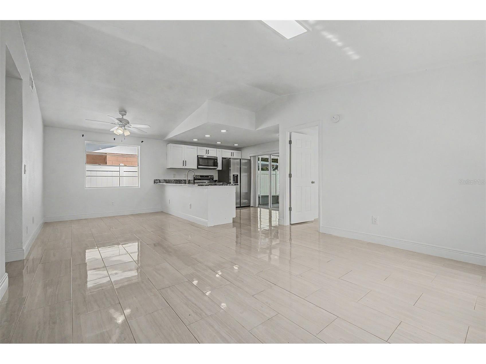 9212 Spy Glass Court Tampa FL 33615 TB8512103 image20
