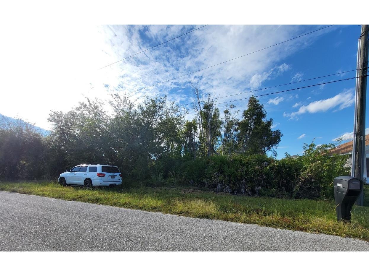 9213 & 9221 Genesee Street Port Charlotte FL 33981 D6144539 image7